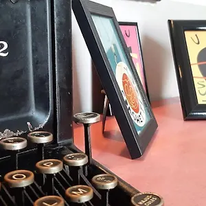  Appartamento Coeur Du Centre Avec Balcon